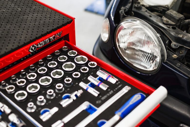 SZNAJDER SERWIS wymiana opon